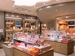 -泡泡玛特POPMART(国金街店)