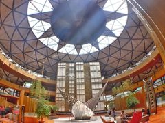 -上海滴水湖皇冠假日酒店