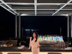 -瑰丽酒店·海吧·天际下午茶·现场DJ·天台酒吧