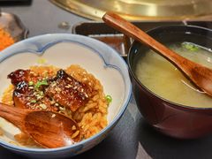 -铭牛烧肉·和牛海鲜自助(高新月牙湖店)