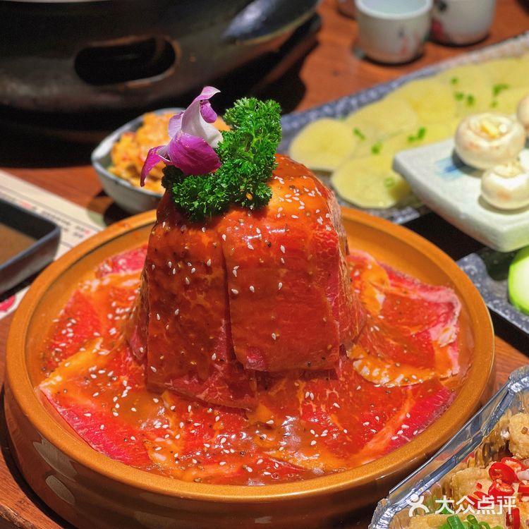 这家接地气的烧肉店，包揽我的姐妹局！