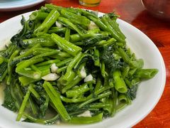 -芦茨金富饭庄·25年老字号·专做稻草鸡