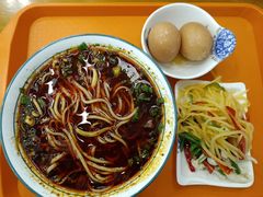 -穆芳阁兰州纯汤牛肉面(西安总店)