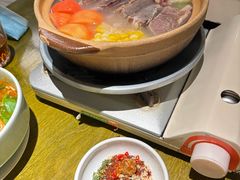 丽江腊排骨锅-一坐一忘云南菜(卓悦中心)