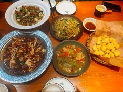 -老滇山寨•云南特色菜•地方菜•民族风情歌舞表演(金碧店)
