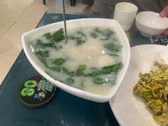 -南京金牛湖巨碗鱼头