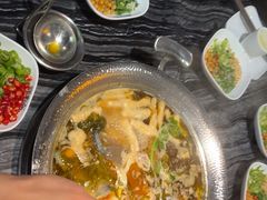 -老船舫·现做活鲜鱼馆(东郊记忆店)