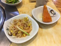 -牛信亭韩国料理·炭火烤肉(紫藤路店)