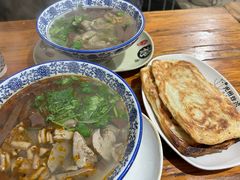 -叶新小吃店(来凤小区总店)
