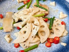 莲藕烧螺片-拾溪餐厅(杭州千禧度假酒店)