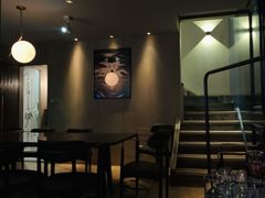 -The ROOF (通盈中心店)