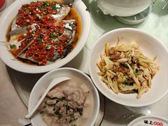 -味上湘菜馆(岳麓山店)
