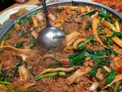 牛肉八带鱼饼土豪锅-京玉菲饭店(李村店)