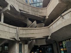 错综复杂的内部环境-1933老场坊