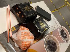 -麦当劳(中山公园龙之梦店)