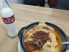 -曹宝林砂锅麻辣烫(星光路店)