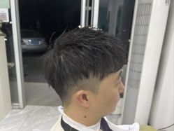 -沐染造型专业烫发染发