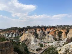 -彩色沙林风景区