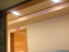 -汤泉良子.足疗按摩.SPA(中关村店)