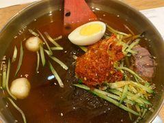 -大同江朝鲜菜•长春地标美食(绿园吾悦广场店)
