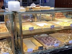 面包甜点陈列柜-申氏糕点(三好街店)