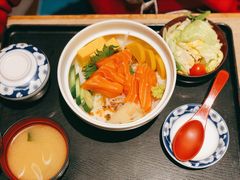 三文鱼刺身饭定食-小山日本料理(兴业太古汇店)