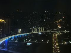 -全季酒店(重庆李子坝牛角沱地铁站店)