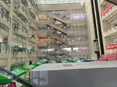 -百荣世贸商城