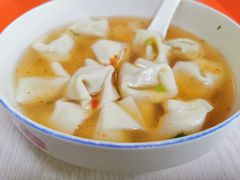 -周震馄饨