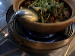 -胡须佬鸡煲四季火锅店(石厦西村直营店)