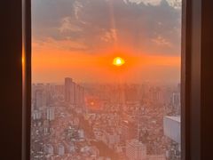 -中山利和希尔顿酒店