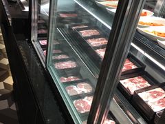 -钱小奴海鲜自助黑金店(杭州滨江龙湖店)