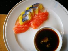 -大中华希尔顿酒店-念自助餐·嗨啤·小龙虾