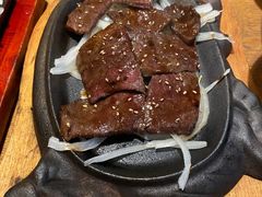 角切雪花牛小排-一道浪居酒屋