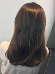 -茶发Salon·烫发染发理发