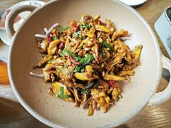 干锅手撕鸡-肖记公安牛肉鱼杂馆· 省级非物质文化遗产(仁和路店)