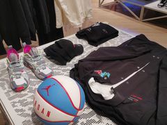 -Air Jordan(世贸天阶店)