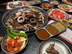 -炽城·烤肉名家(鸿达中央广场店)