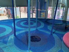 -反弹空间蹦床主题乐园