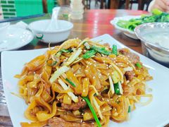 干炒牛河-南记食粥坊·宵夜大排档(莲花总店)