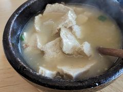 -关东小磨东北菜(上海长风大悦城店)