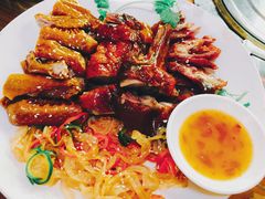 烧味拼盘-绿雅居原生态农庄(小涌店)