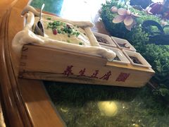 -那家老院子东北菜·饺子·小鸡炖蘑菇(艳华街店)
