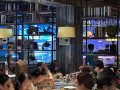 -领鲜活海鲜榴莲自助火锅(东门店)