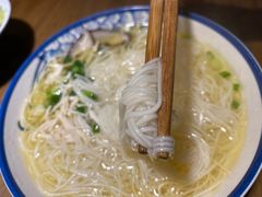 -二孃鸡爪爪(东风路总店)