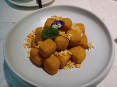 -大树餐厅(红旗街万达店)