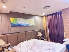 -清水湾酒店(深圳横岗塘坑地铁站店)