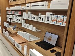 -Apple零售店(玄武湖店)
