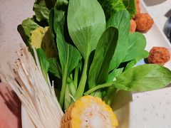 -三人行骨头王火锅(长寿店)