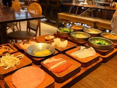 -银米·云南传统过桥米线(双廊黑金冠店)
